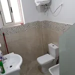فندق Kullat Velipojë