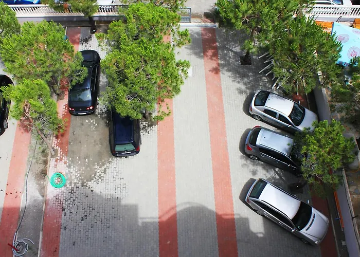 Hotel Kullat Velipojë