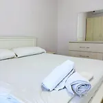 Kullat 2* Velipojë